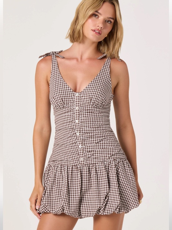 Astr Dresses & Skirts - ASTR THE LABEL Jeliany Bubble Hem Drop Waist Mini Dress XS